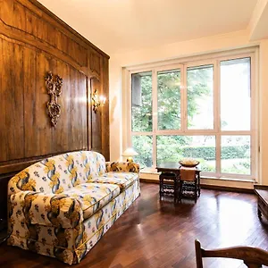 Appartamento Klimt - Jacuzzi 5 Star - Luxury Design, Milano