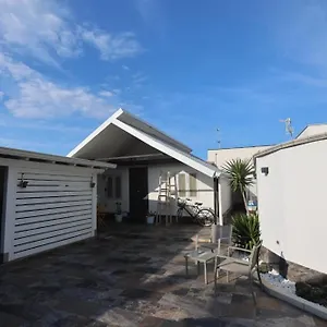 https://al-cottage-isola-delle-femmine.sicilyhotelsitaly.net