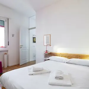 https://lomazzo-flat.italymilanhotels.net