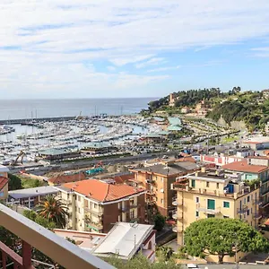 https://appartamento-con-vista-mare-eccezionale.hotelitalianriviera.com