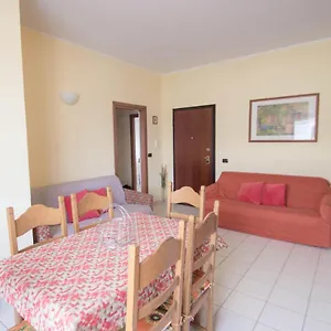 https://trilocale-con-box-auto.hotelitalianriviera.com